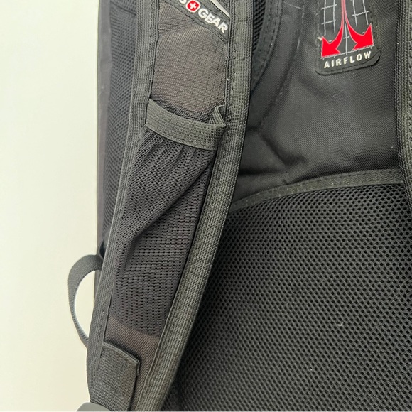 SWISSGEAR ScanSmart Laptop Backpack Black - Picture 12 of 17